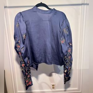 BEAUTIFUL FLOWERS BLOUSE // H&M // size Large 🤍
